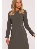 S419 Šaty s ozdobnými knoflíky v pase - khaki barva