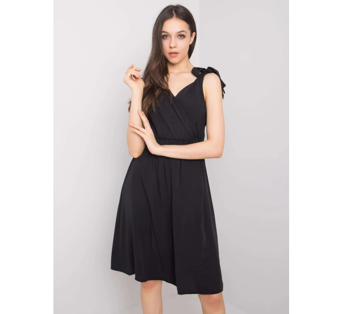 Sukienka TW SK BI model 21284595 czarny - FPrice Sukienka TW SK BI model 21284595 czarny - FPrice