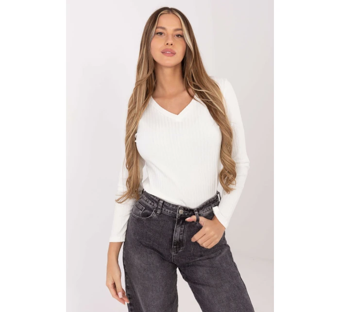 Halenka  model 221814 Rue Paris