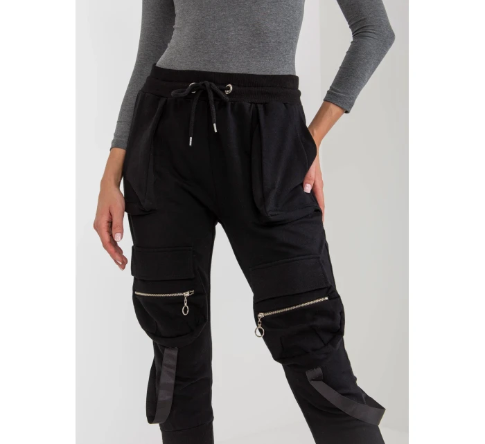 Teplákové kalhoty EM DR ES 21 595.23 černá Teplákové kalhoty EM DR ES 21 595.23 černá