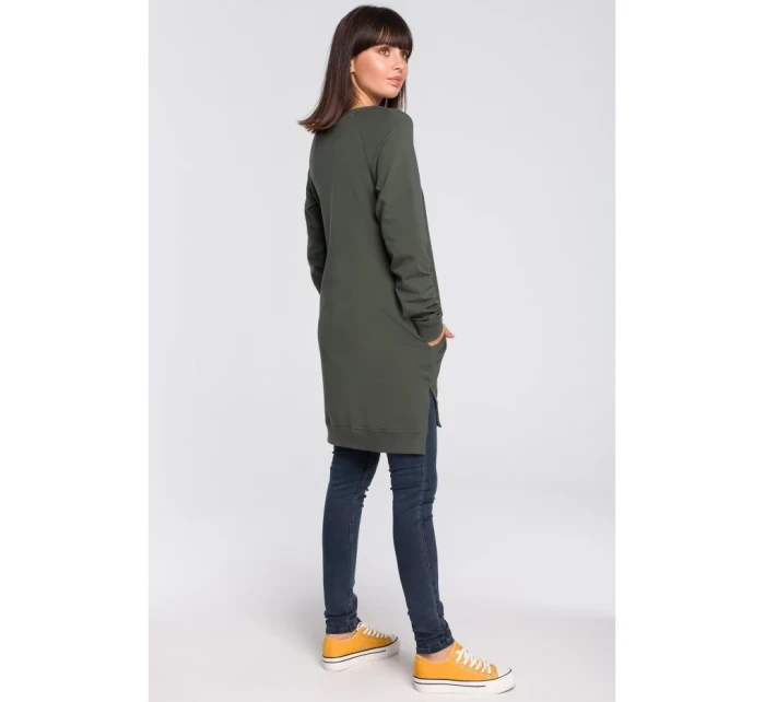 Tunika nadměrné velikosti s boky zelená model 15099615 - BeWear Tunika nadměrné velikosti s boky zelená model 15099615 - BeWear