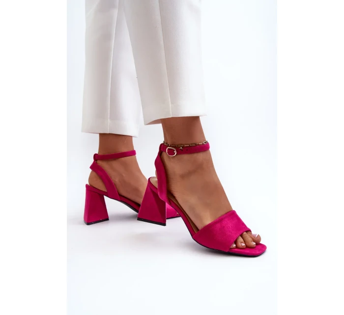 Dámské sandály na vysokém podpatku vyrobené z Eco Suede Fuchsia Upttima Dámské sandály na vysokém podpatku vyrobené z Eco Suede Fuchsia Upttima