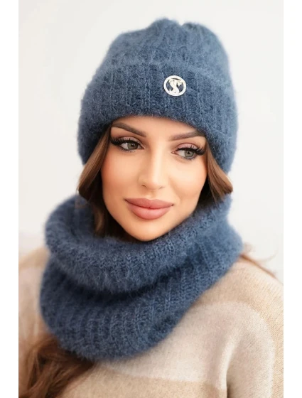 Dámská souprava čepice a zimní huňatý nákrčník s ozdobným model 21461102 - K-Fashion