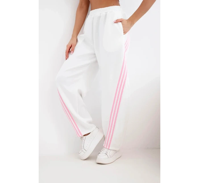 Dámské kalhoty z viskózy s lampasem máslové bílé Dámské kalhoty z viskózy s lampasem máslové bílé