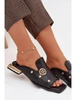 Kožené pantofle s zlatými ozdobami D&A model 22031927 Černé - S.Barski