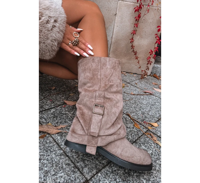 s  dílem do  s přezkou Khaki model 21715259 - Boto