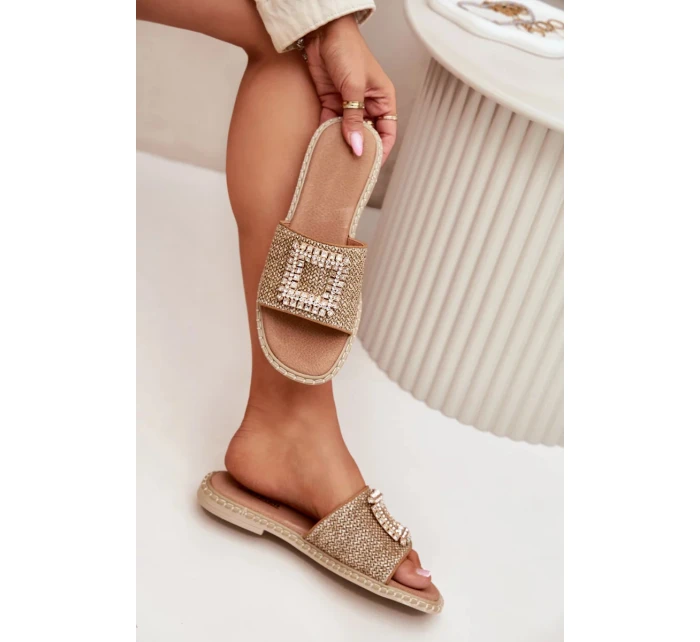 Dámské ploché pantofle s pleteným detailem a ozdobou Artiker – béžové Dámské ploché pantofle s pleteným detailem a ozdobou Artiker – béžové
