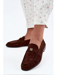 Dámské mokasíny s řasením a ozdobným detailem čokoládové model 22349052 - Boto
