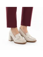 Dámské mokasíny na podpatku béžové model 21948506 - Potocki
