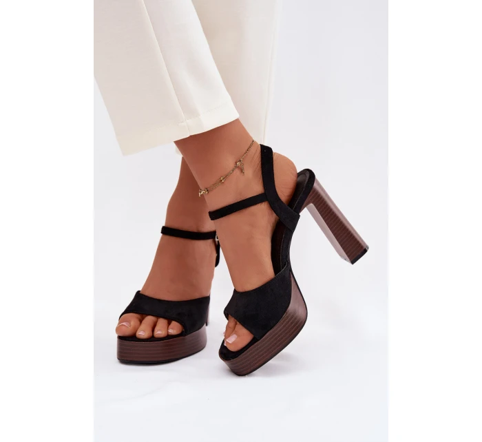 Dámské sandály na podpatku a platformě z eko semiše Černé model 21943416 - Boto