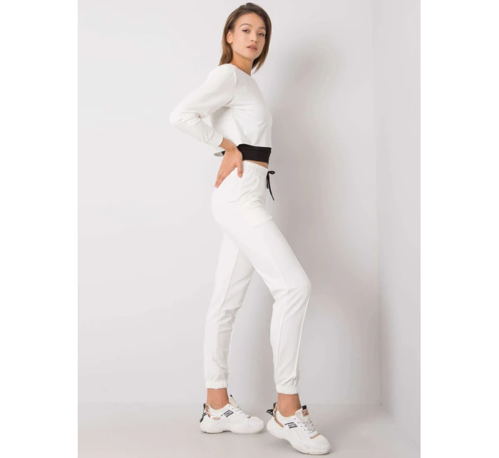 Sada HG KMPL 5382.21 ecru Sada HG KMPL 5382.21 ecru