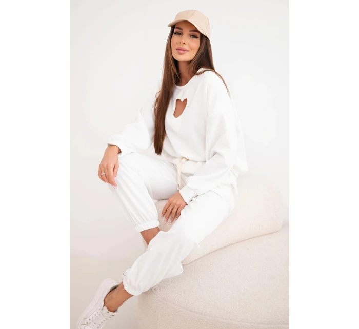Dámská souprava model 21921204 s výřezem ve tvaru srdce ecru - K-Fashion