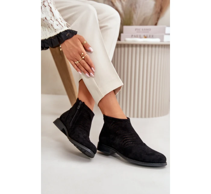 Dámské Boty Na Plochém Podpatku Vyřezávané Černé S.Barski HY42-076