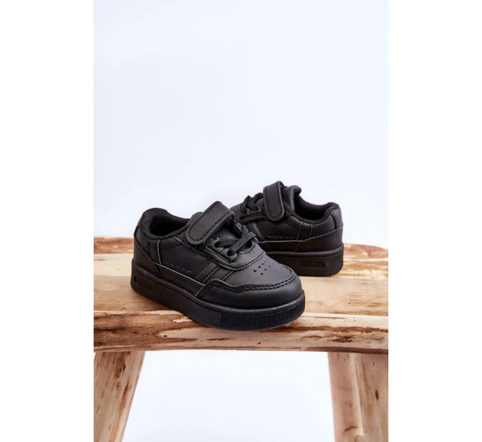 Klasické dětské sportovní boty Černá model 21621721 - Boto