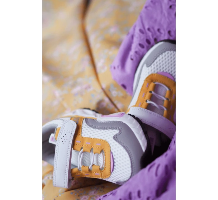 Dětská sportovní obuv se suchým zipem Big Star model 21609010 Bílá a žlutá - Big Star Shoes Dětská sportovní obuv se suchým zipem Big Star model 21609010 Bílá a žlutá - Big Star Shoes