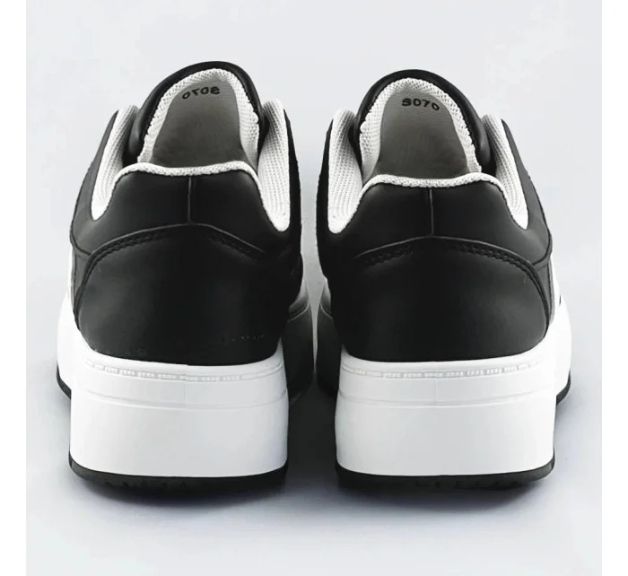 Černo-bílé dámské sportovní šněrovací boty (S070) Černo-bílé dámské sportovní šněrovací boty (S070)