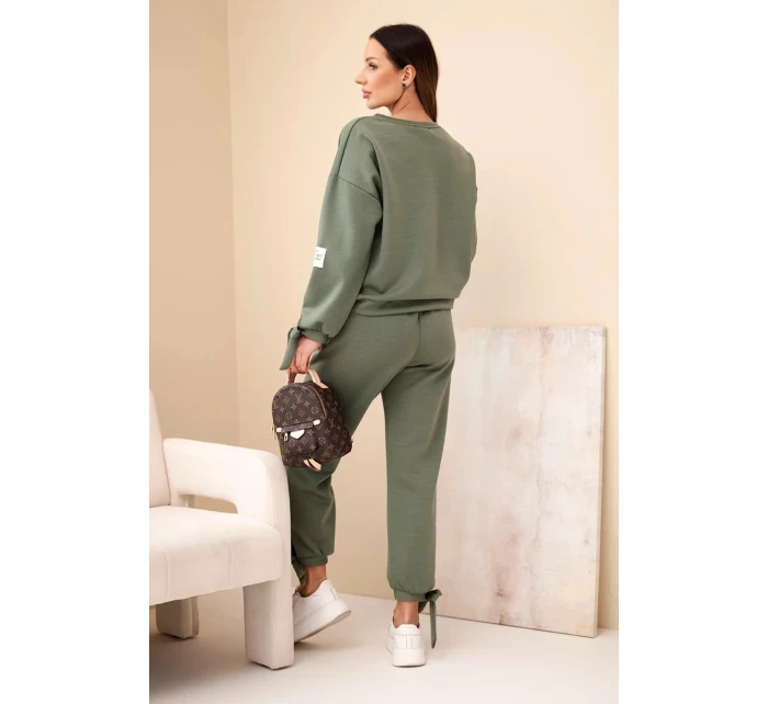 Dámská souprava z viskózy s khaki vázáním barva masełkowa Dámská souprava z viskózy s khaki vázáním barva masełkowa