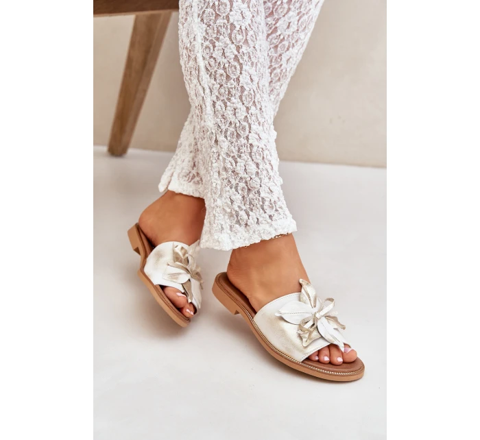 Pantofle S Dekorací Přírodní Kůže Zazoo 3667 Zlatý Opraný Pantofle S Dekorací Přírodní Kůže Zazoo 3667 Zlatý Opraný