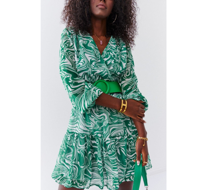 Zelené šifonové šaty s širokým páskem