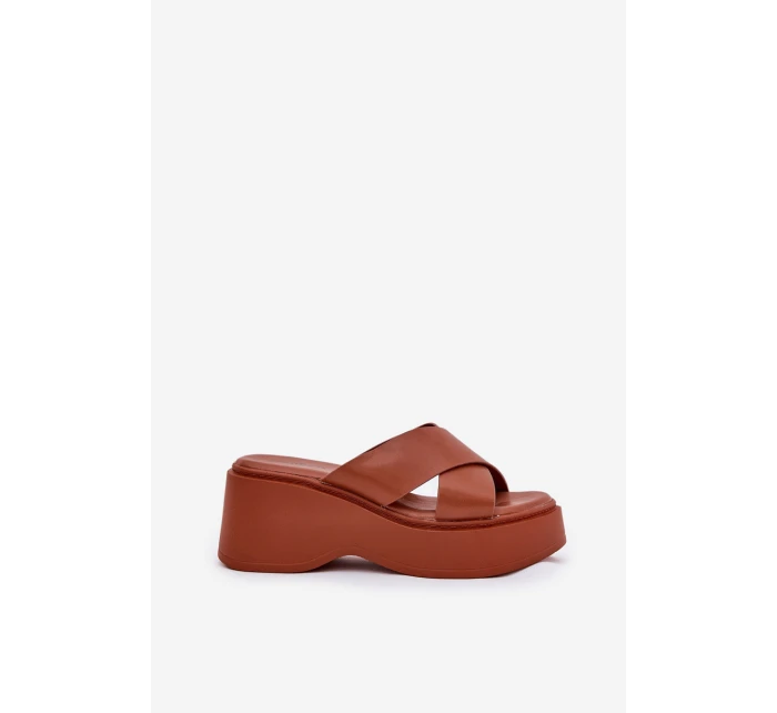 Dámské sandály na platformě a klínu camel Nelithraea Dámské sandály na platformě a klínu camel Nelithraea