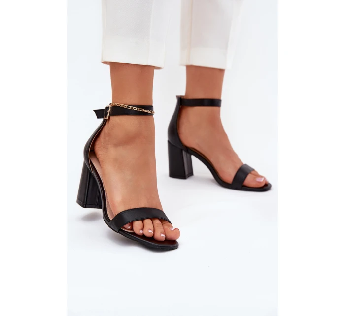 Dámské Sandály Na Podpatku S Páskem Černé model 21700172 - Boto