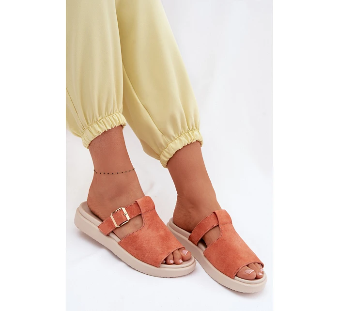 Semišové dámské sandály na platformě s zlatým sponou Oranžové model 22095001 - Boto