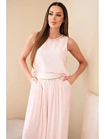 Dámský komplet z viskózy s model 22048797 bez rukávů a širokými kalhotami s ozdobným zakončením pudrově růžová - K-Fashion