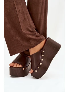 Dámské nazouváky na platformě s nýty čokoládové Mareline