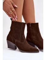 Dámské semišové “kovbojky” na sloupku – čokoládové Dylira Dámské semišové “kovbojky” na sloupku – čokoládové Dylira