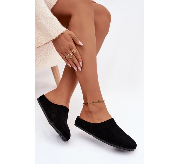 Dámské domácí pantofle z eko semiše – černé Kalvess Dámské domácí pantofle z eko semiše – černé Kalvess