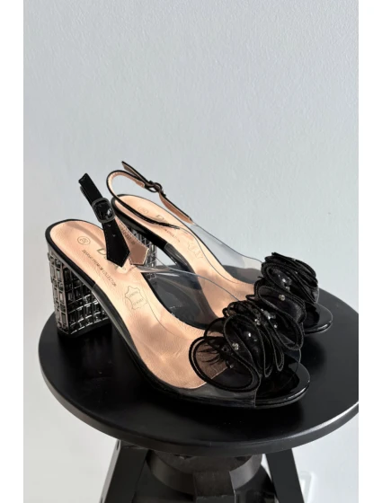 Sandály na podpatku  model 225146 Step in style