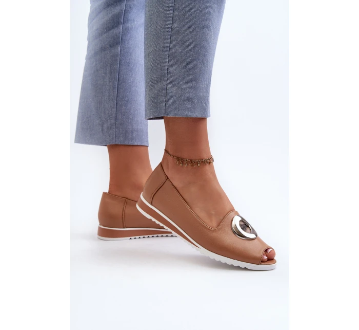 Dámské lodičky s ozdobou z ekokože tmavě béžové Biolita