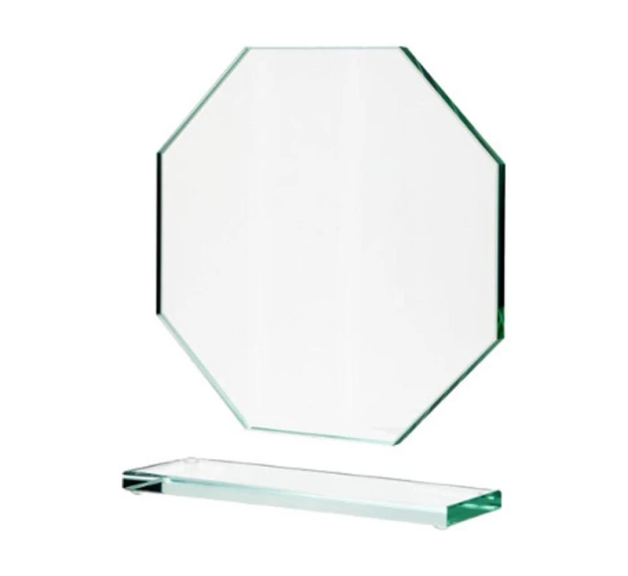 Skleněná trofej s matným podstavcem