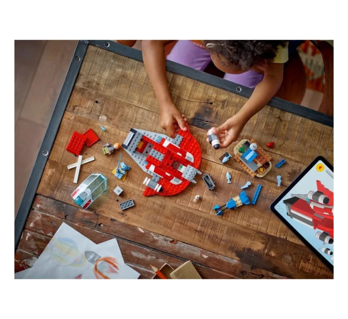 LEGO Star Wars 75384 Karmínový jestřáb LEGO Star Wars 75384 Karmínový jestřáb