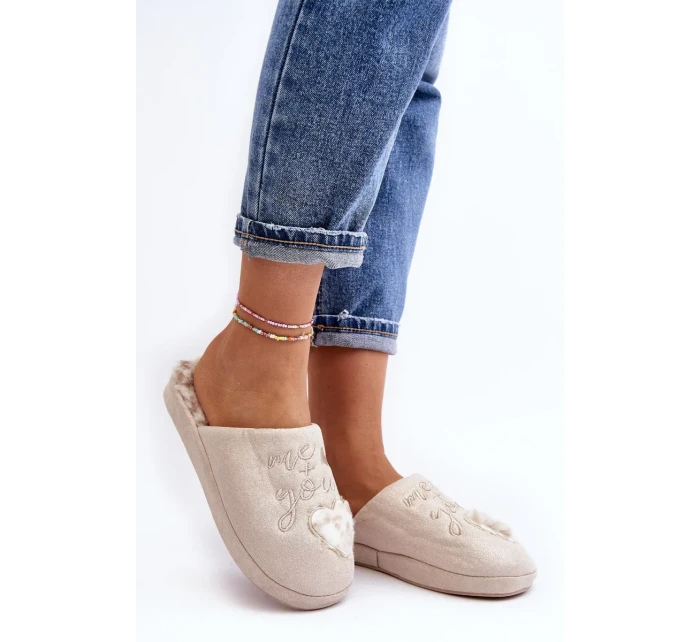 Béžové dámské lesklé pantofle Geraja