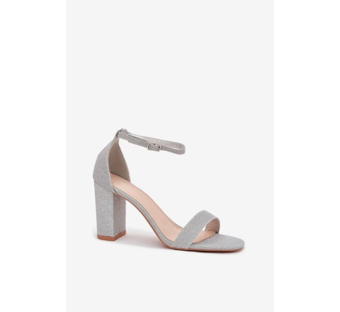 Sandály na podpatku  model 215641 Step in style