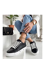 Sportovní boty na platformě model 228199 Solea
