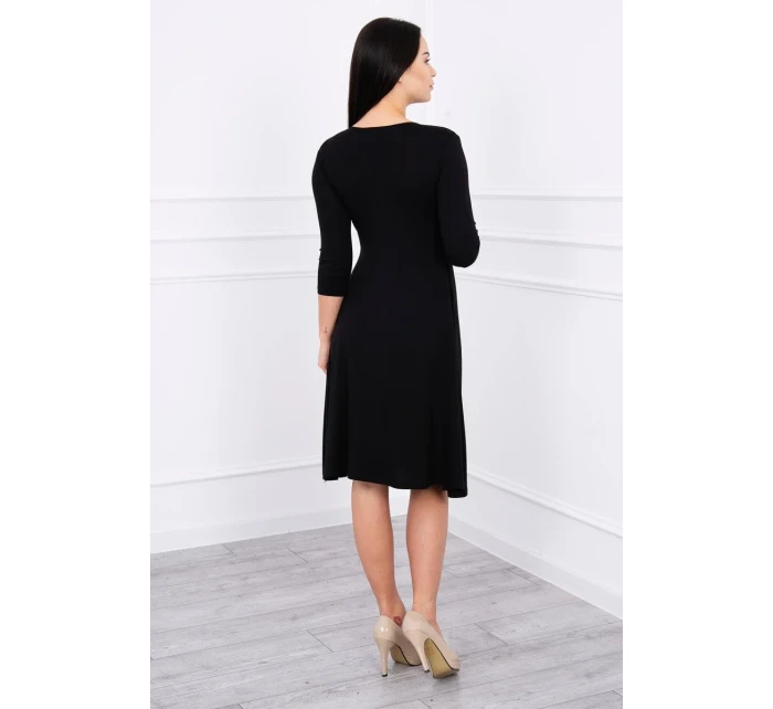 Šaty s výřezem pod prsy černé Šaty s výřezem pod prsy černé