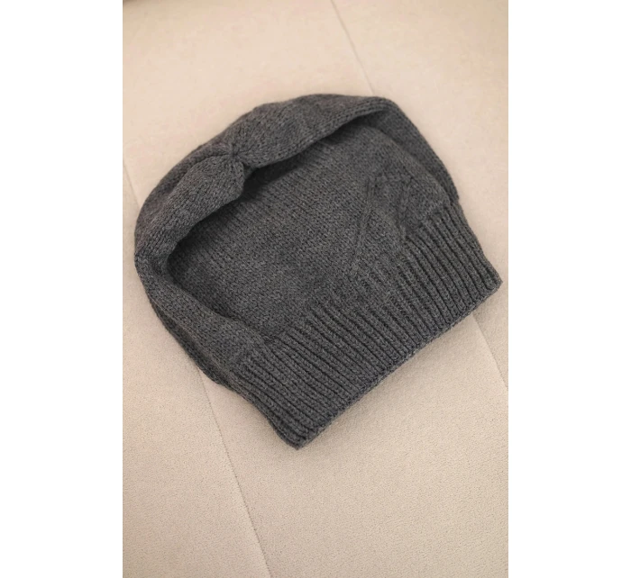 Dámská zimní čepice klasická s jemným vzorem model 21878041 grafitová - K-Fashion