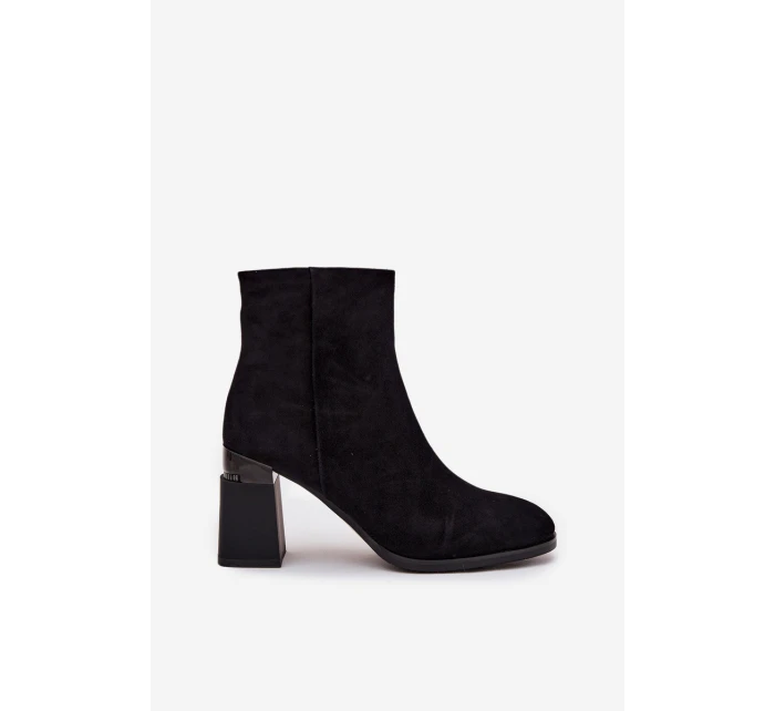 Dámské kozačky z přírodního semiše na podpatku vyhřívané D&A CR52-718 Černé