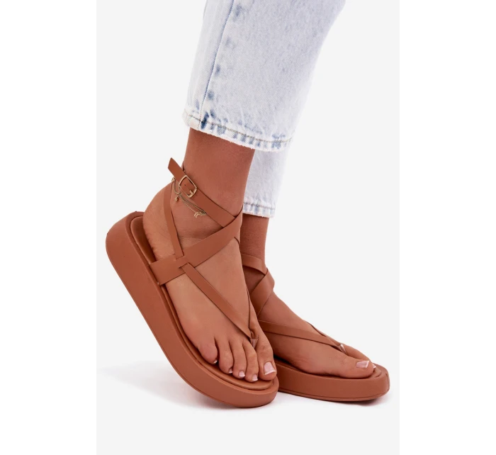 Dámské sandály na platformě Camel model 22038420 - Boto