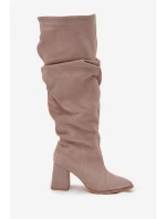 Dámské zateplené kozačky na podpatku Zazoo – béžové, pravý zamsz Dámské zateplené kozačky na podpatku Zazoo – béžové, pravý zamsz