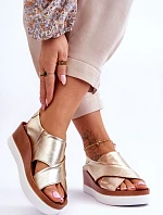kožené sandály na klínu Zlaté Morgan