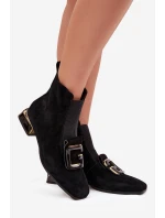 Kožené semišové dámské kotníky na nízkém podpatku s ozdobou D&A MR52-217 Černé