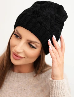 Dámská zimní čepice s vlnou a strukturální pleteninou K432 černá