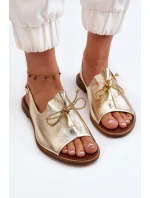 model 21646277 Kožené Ploché Sandály Zlaté - Zazoo