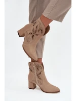 Semišové dámské kotníkové boty na béžové model 21713238 - Zazoo Semišové dámské kotníkové boty na béžové model 21713238 - Zazoo