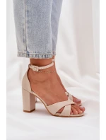 Sandály Na Podpatku Z Eko Kůže Béžové model 21684746 - Boto Sandály Na Podpatku Z Eko Kůže Béžové model 21684746 - Boto