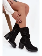 Dámské kotníkové boty s řasením na sloupku Vyhřívané Černé Amoria Dámské kotníkové boty s řasením na sloupku Vyhřívané Černé Amoria