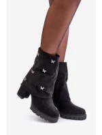 Zdobené boty s ohrnutým svrškem na podpatku černé model 21679301 - Boto Zdobené boty s ohrnutým svrškem na podpatku černé model 21679301 - Boto